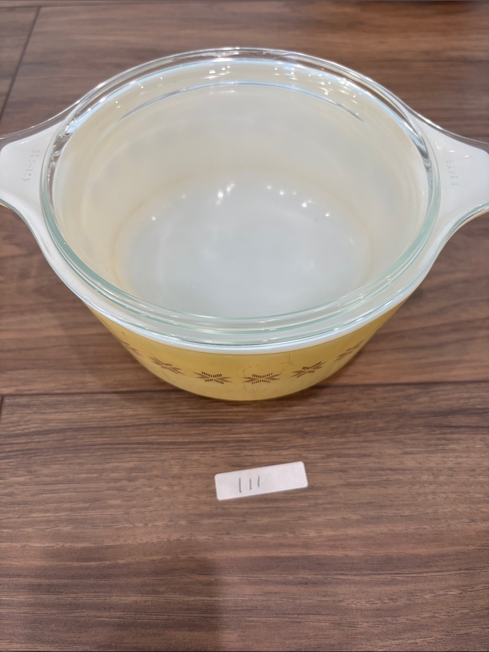 Pyrex Town and Country 474 with Lid